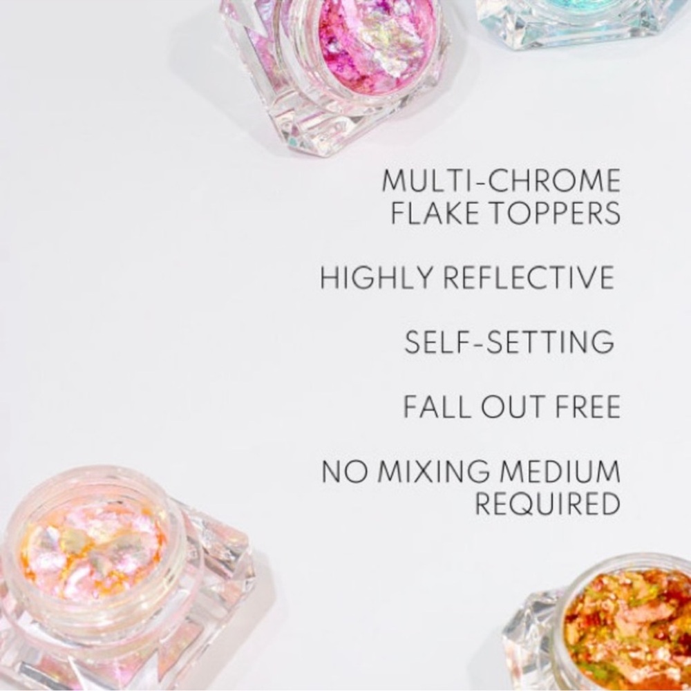 Danessa Myricks Beauty Chrome Flakes in Starburst SEALED NIB